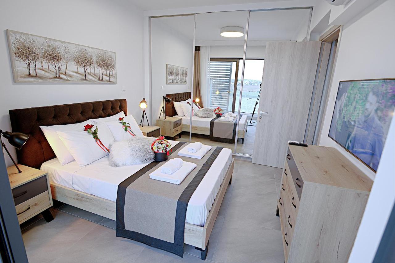 Golden Tree Apartment Paralimni Dış mekan fotoğraf