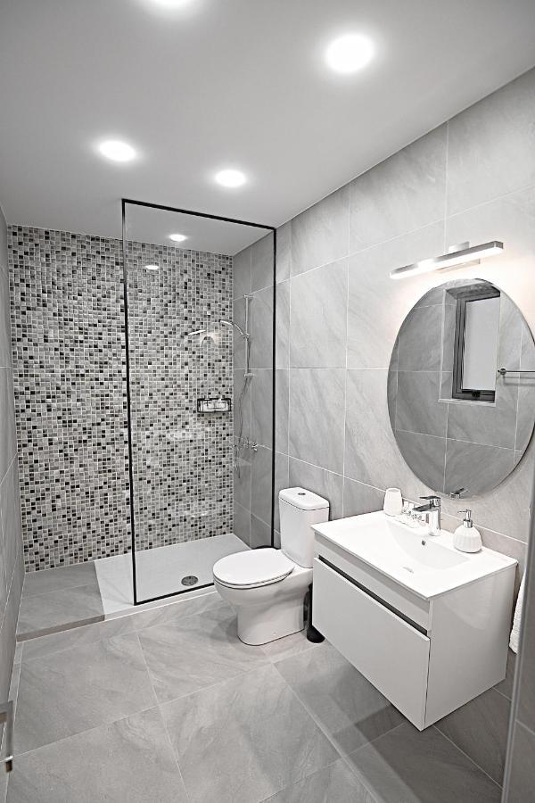 Golden Tree Apartment Paralimni Dış mekan fotoğraf